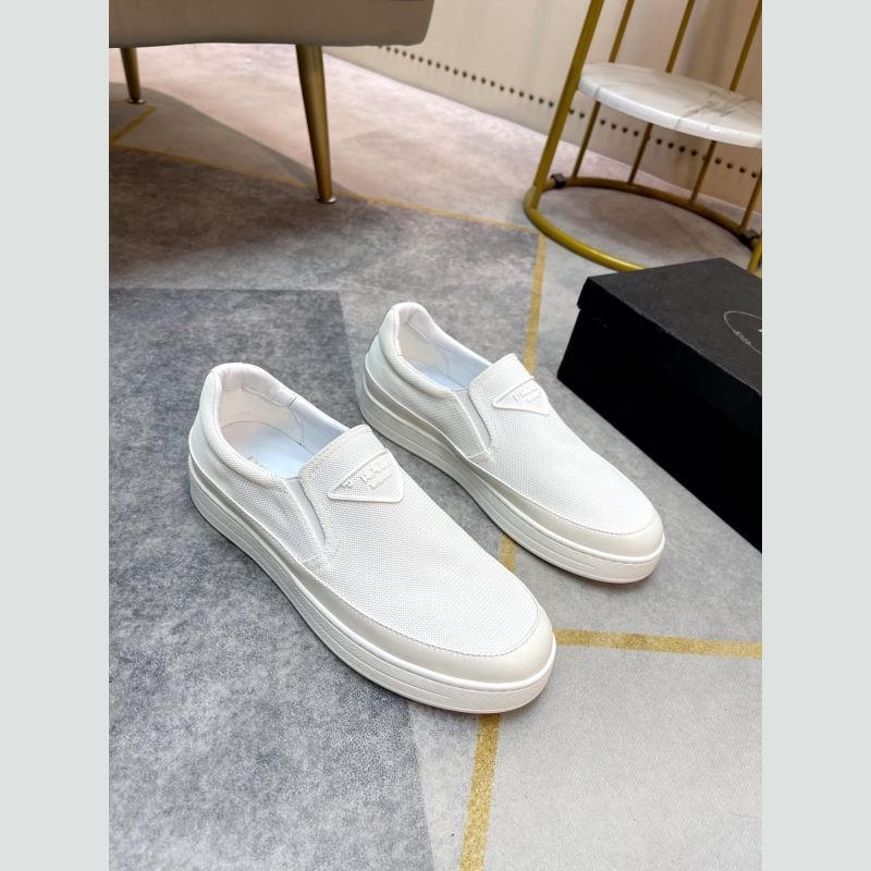 Pra*a sneakers